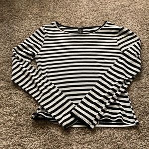 cropped long sleeve shirt